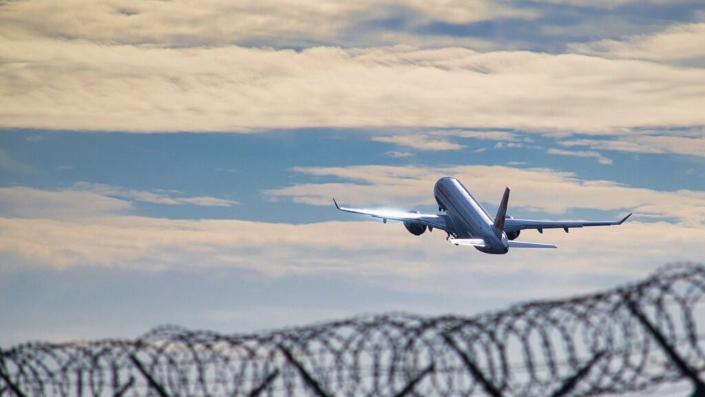 Why Hiring an E-2 Visa Requirements Lawyer in Texas Can Strengthen Your Investor Visa Application